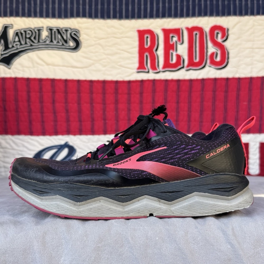 Size 11 - Brooks Caldera 5 Purple/Black/Pink Trail Running Shoes Sneakers